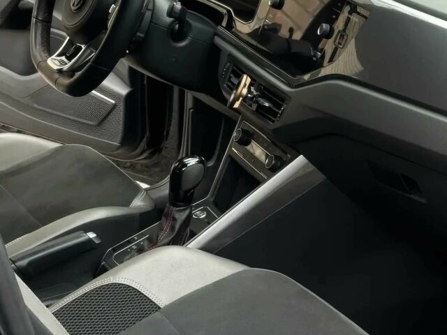 Черный Фольксваген Поло, объемом двигателя 2 л и пробегом 45 тыс. км за 9100 $, фото 5 на Automoto.ua