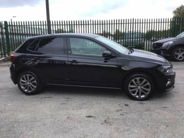 Черный Фольксваген Поло, объемом двигателя 1 л и пробегом 31 тыс. км за 7500 $, фото 3 на Automoto.ua