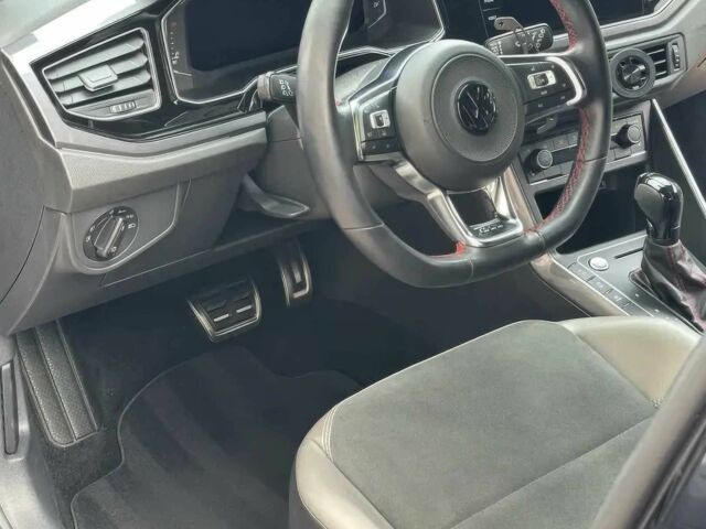 Черный Фольксваген Поло, объемом двигателя 2 л и пробегом 45 тыс. км за 9100 $, фото 6 на Automoto.ua