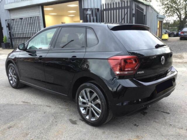 Черный Фольксваген Поло, объемом двигателя 1 л и пробегом 31 тыс. км за 7500 $, фото 5 на Automoto.ua