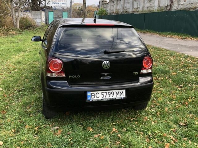 Черный Фольксваген Поло, объемом двигателя 1.4 л и пробегом 260 тыс. км за 3850 $, фото 20 на Automoto.ua