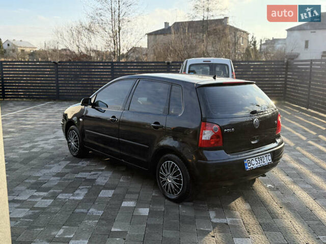 Черный Фольксваген Поло, объемом двигателя 1.4 л и пробегом 227 тыс. км за 2550 $, фото 3 на Automoto.ua