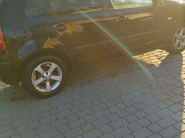 Чорний Фольксваген Поло, об'ємом двигуна 1.4 л та пробігом 3 тис. км за 3200 $, фото 2 на Automoto.ua