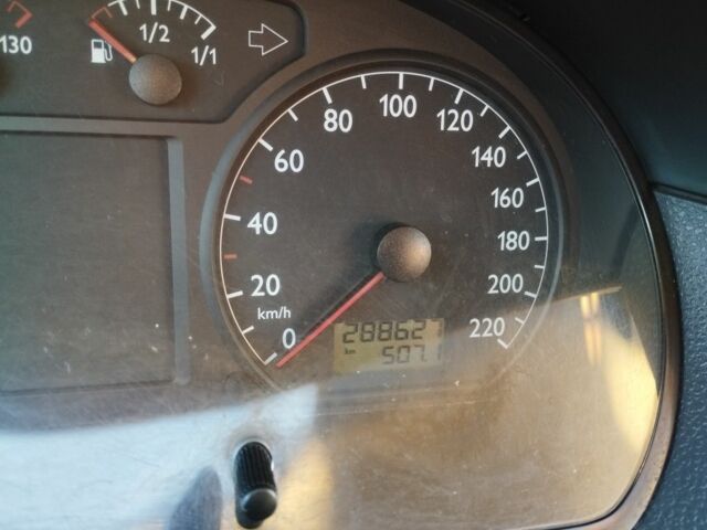 Чорний Фольксваген Поло, об'ємом двигуна 1.4 л та пробігом 3 тис. км за 3200 $, фото 5 на Automoto.ua