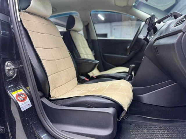 Черный Фольксваген Поло, объемом двигателя 1.6 л и пробегом 226 тыс. км за 7500 $, фото 14 на Automoto.ua