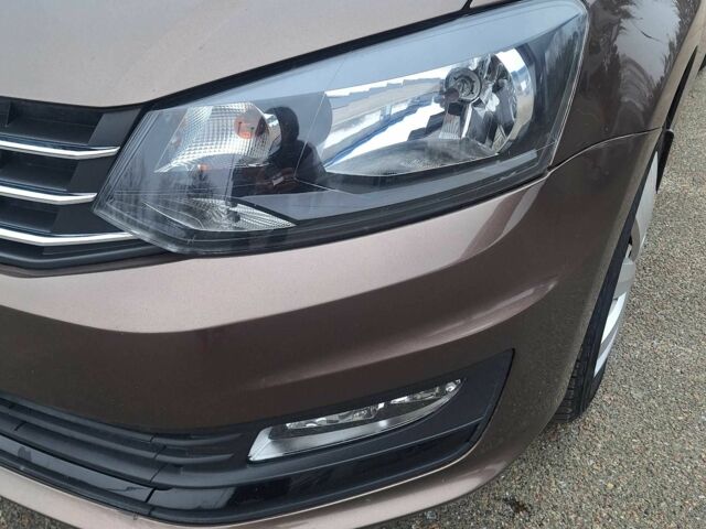 Чорний Фольксваген Поло, об'ємом двигуна 1.2 л та пробігом 68 тис. км за 10000 $, фото 3 на Automoto.ua