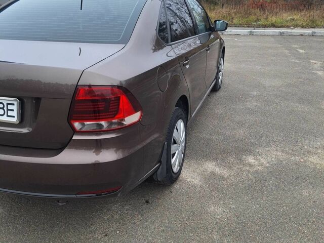 Чорний Фольксваген Поло, об'ємом двигуна 1.2 л та пробігом 68 тис. км за 10000 $, фото 9 на Automoto.ua