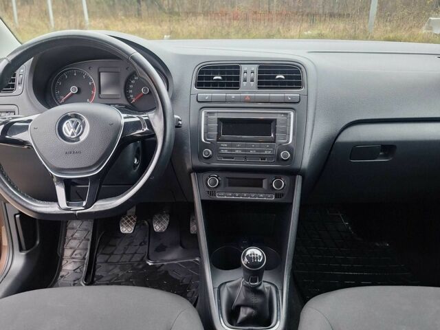 Чорний Фольксваген Поло, об'ємом двигуна 1.2 л та пробігом 68 тис. км за 10000 $, фото 18 на Automoto.ua