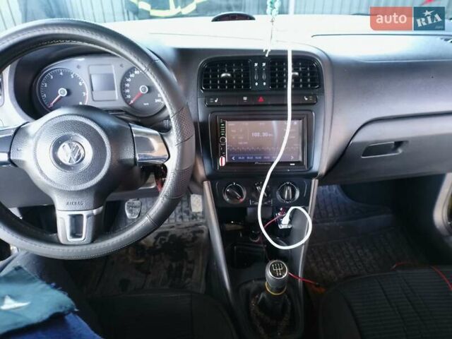Черный Фольксваген Поло, объемом двигателя 1.6 л и пробегом 212 тыс. км за 6700 $, фото 18 на Automoto.ua
