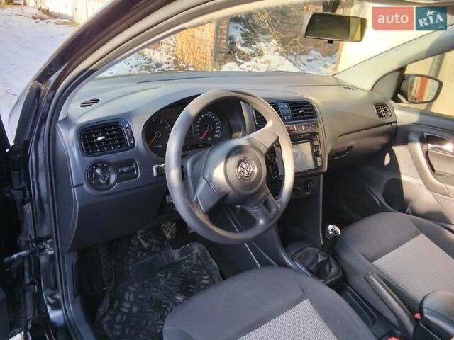 Черный Фольксваген Поло, объемом двигателя 1.6 л и пробегом 135 тыс. км за 6500 $, фото 20 на Automoto.ua