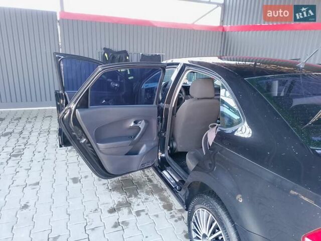 Черный Фольксваген Поло, объемом двигателя 1.6 л и пробегом 212 тыс. км за 6700 $, фото 22 на Automoto.ua