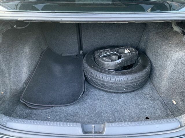 Черный Фольксваген Поло, объемом двигателя 1.6 л и пробегом 275 тыс. км за 6199 $, фото 13 на Automoto.ua