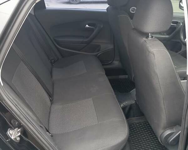 Черный Фольксваген Поло, объемом двигателя 1.6 л и пробегом 253 тыс. км за 6000 $, фото 6 на Automoto.ua