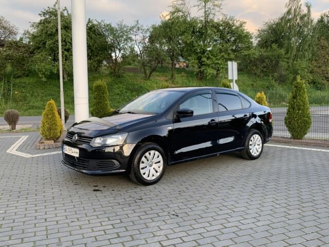 Черный Фольксваген Поло, объемом двигателя 1.6 л и пробегом 275 тыс. км за 6199 $, фото 1 на Automoto.ua