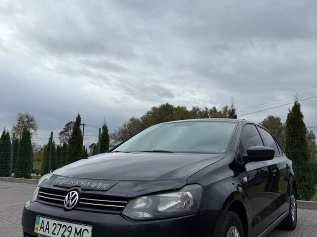 Черный Фольксваген Поло, объемом двигателя 1.6 л и пробегом 180 тыс. км за 5400 $, фото 3 на Automoto.ua