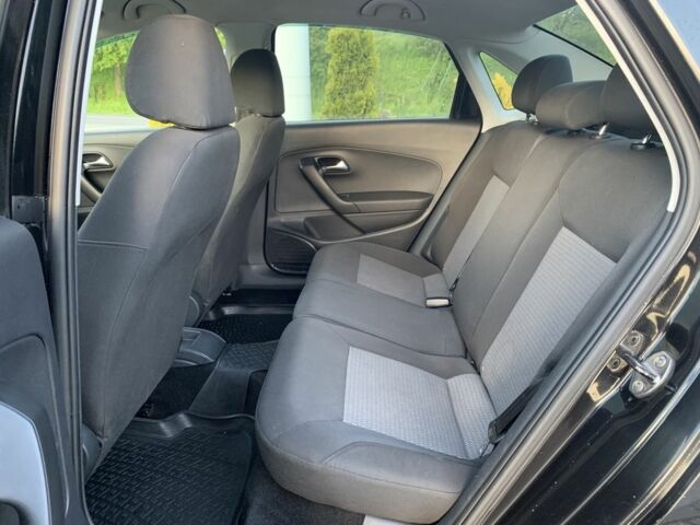 Черный Фольксваген Поло, объемом двигателя 1.6 л и пробегом 275 тыс. км за 6199 $, фото 11 на Automoto.ua