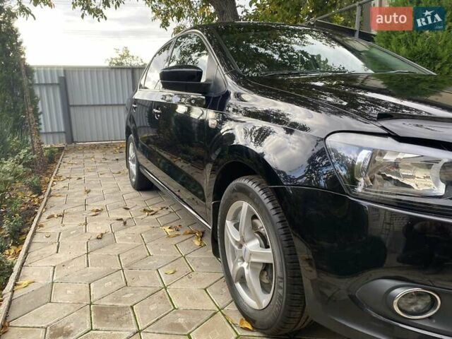 Черный Фольксваген Поло, объемом двигателя 1.6 л и пробегом 70 тыс. км за 8300 $, фото 14 на Automoto.ua