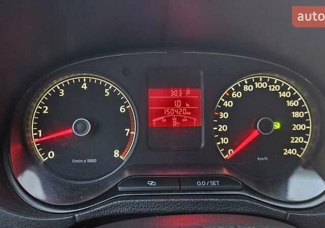 Черный Фольксваген Поло, объемом двигателя 1.6 л и пробегом 150 тыс. км за 8550 $, фото 56 на Automoto.ua