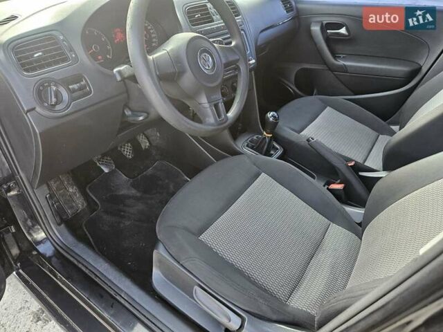 Чорний Фольксваген Поло, об'ємом двигуна 1.6 л та пробігом 229 тис. км за 6150 $, фото 18 на Automoto.ua