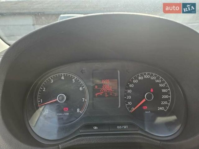 Чорний Фольксваген Поло, об'ємом двигуна 1.6 л та пробігом 229 тис. км за 6150 $, фото 19 на Automoto.ua