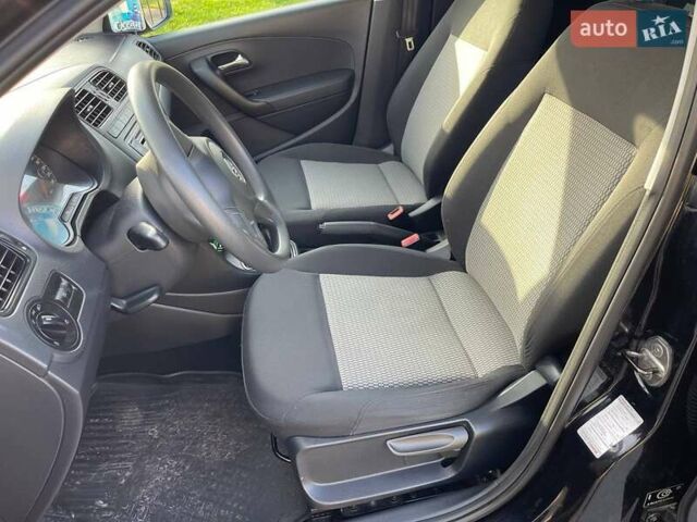 Чорний Фольксваген Поло, об'ємом двигуна 1.6 л та пробігом 184 тис. км за 6700 $, фото 46 на Automoto.ua