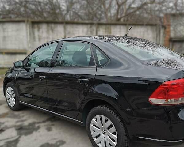 Черный Фольксваген Поло, объемом двигателя 1.6 л и пробегом 109 тыс. км за 7500 $, фото 3 на Automoto.ua