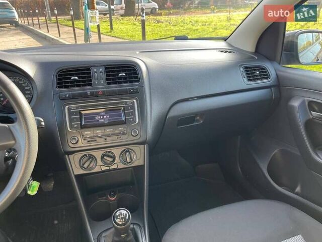 Чорний Фольксваген Поло, об'ємом двигуна 1.6 л та пробігом 184 тис. км за 6700 $, фото 50 на Automoto.ua