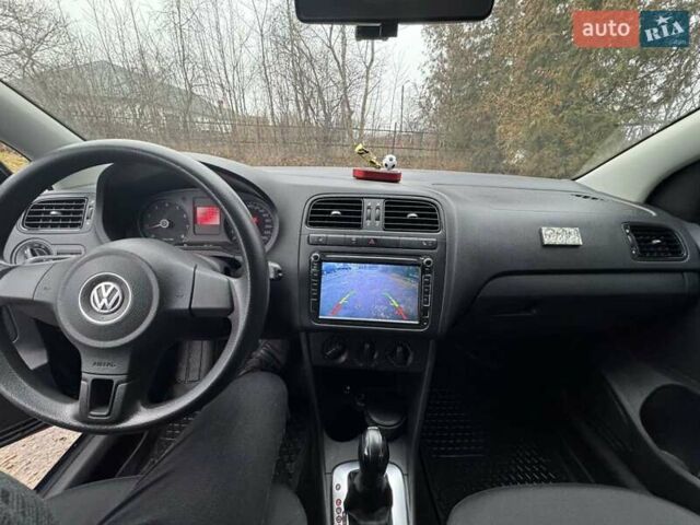 Чорний Фольксваген Поло, об'ємом двигуна 1.6 л та пробігом 119 тис. км за 8000 $, фото 9 на Automoto.ua