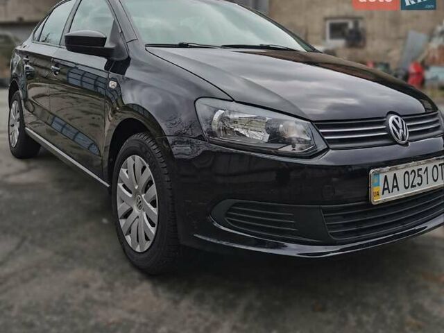 Черный Фольксваген Поло, объемом двигателя 1.6 л и пробегом 109 тыс. км за 7500 $, фото 5 на Automoto.ua