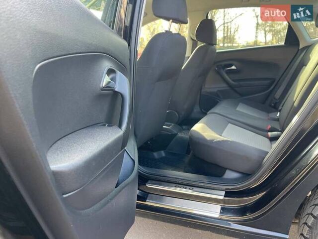 Чорний Фольксваген Поло, об'ємом двигуна 1.6 л та пробігом 184 тис. км за 6700 $, фото 64 на Automoto.ua