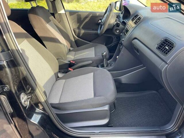 Чорний Фольксваген Поло, об'ємом двигуна 1.6 л та пробігом 184 тис. км за 6700 $, фото 58 на Automoto.ua