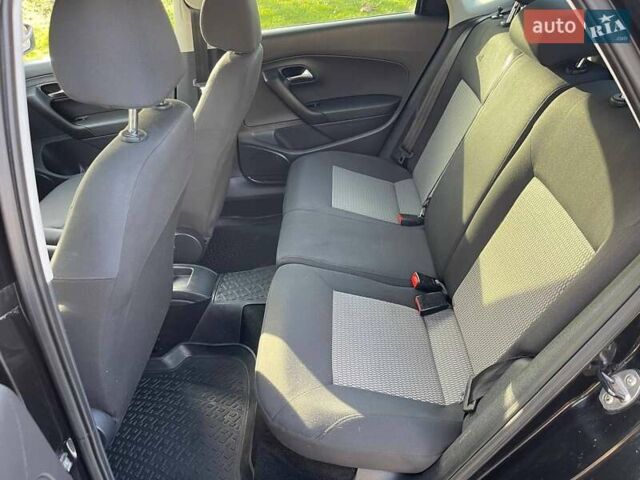 Чорний Фольксваген Поло, об'ємом двигуна 1.6 л та пробігом 184 тис. км за 6700 $, фото 63 на Automoto.ua