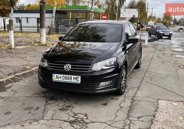 Чорний Фольксваген Поло, об'ємом двигуна 1.6 л та пробігом 77 тис. км за 9800 $, фото 1 на Automoto.ua