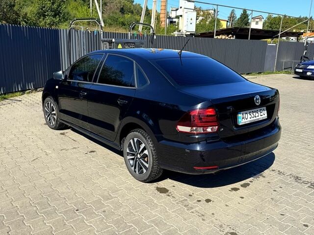 Черный Фольксваген Поло, объемом двигателя 1.6 л и пробегом 113 тыс. км за 10500 $, фото 5 на Automoto.ua