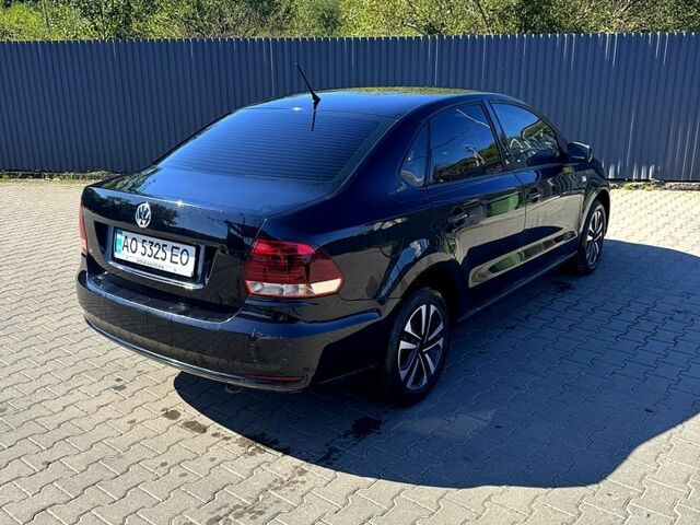 Черный Фольксваген Поло, объемом двигателя 1.6 л и пробегом 113 тыс. км за 10500 $, фото 2 на Automoto.ua