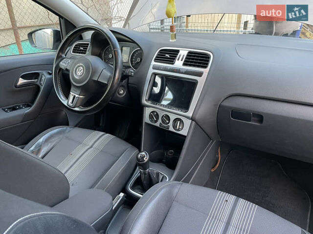 Коричневий Фольксваген Поло, об'ємом двигуна 1.2 л та пробігом 205 тис. км за 6200 $, фото 5 на Automoto.ua