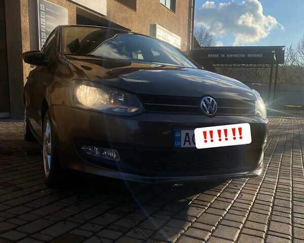 Коричневий Фольксваген Поло, об'ємом двигуна 1.2 л та пробігом 205 тис. км за 6200 $, фото 2 на Automoto.ua