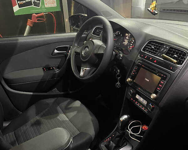 Коричневый Фольксваген Поло, объемом двигателя 1.2 л и пробегом 184 тыс. км за 7499 $, фото 14 на Automoto.ua