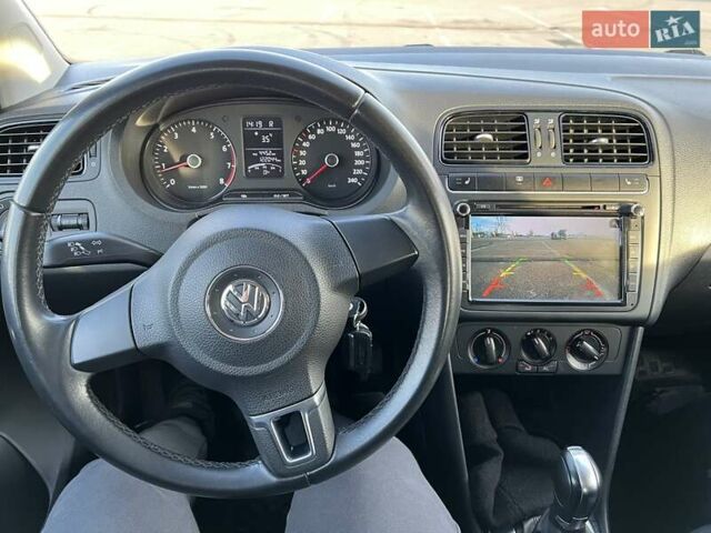 Коричневый Фольксваген Поло, объемом двигателя 1.39 л и пробегом 122 тыс. км за 9500 $, фото 14 на Automoto.ua