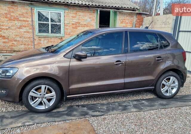 Коричневий Фольксваген Поло, об'ємом двигуна 1.6 л та пробігом 136 тис. км за 11500 $, фото 5 на Automoto.ua