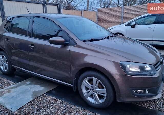 Коричневий Фольксваген Поло, об'ємом двигуна 1.6 л та пробігом 136 тис. км за 11500 $, фото 1 на Automoto.ua