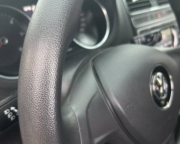 Коричневый Фольксваген Поло, объемом двигателя 1.42 л и пробегом 157 тыс. км за 8200 $, фото 5 на Automoto.ua