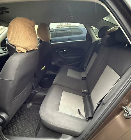 Коричневий Фольксваген Поло, об'ємом двигуна 1.6 л та пробігом 165 тис. км за 8000 $, фото 25 на Automoto.ua