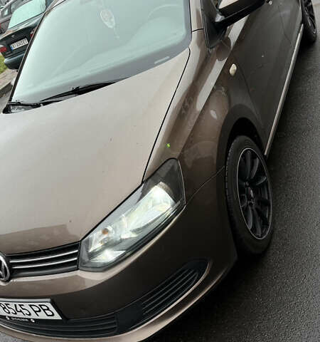 Коричневий Фольксваген Поло, об'ємом двигуна 1.6 л та пробігом 165 тис. км за 8000 $, фото 11 на Automoto.ua