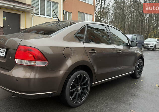 Коричневий Фольксваген Поло, об'ємом двигуна 1.6 л та пробігом 165 тис. км за 8000 $, фото 16 на Automoto.ua