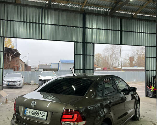 Коричневый Фольксваген Поло, объемом двигателя 1.57 л и пробегом 247 тыс. км за 8600 $, фото 5 на Automoto.ua