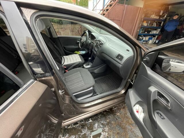 Коричневый Фольксваген Поло, объемом двигателя 1.6 л и пробегом 164 тыс. км за 9500 $, фото 7 на Automoto.ua