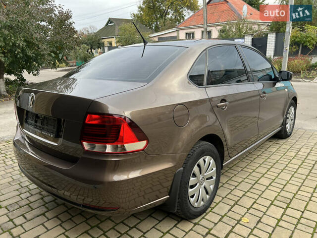 Коричневый Фольксваген Поло, объемом двигателя 1.6 л и пробегом 104 тыс. км за 10700 $, фото 6 на Automoto.ua
