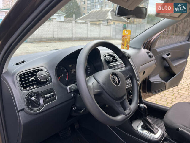 Коричневый Фольксваген Поло, объемом двигателя 1.6 л и пробегом 104 тыс. км за 10700 $, фото 13 на Automoto.ua