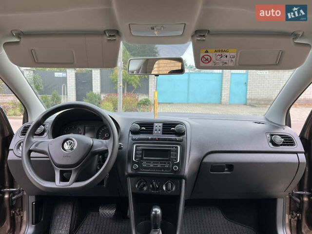 Коричневый Фольксваген Поло, объемом двигателя 1.6 л и пробегом 104 тыс. км за 10700 $, фото 29 на Automoto.ua